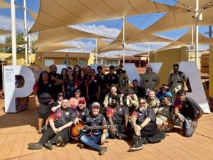 Australian country music legend Troy Cassar-Daley provides inspiration to NITA trainees at Ayers Rock Resort