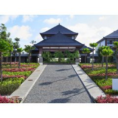 Renaissance Bali Nusa Dua Resort Exterior