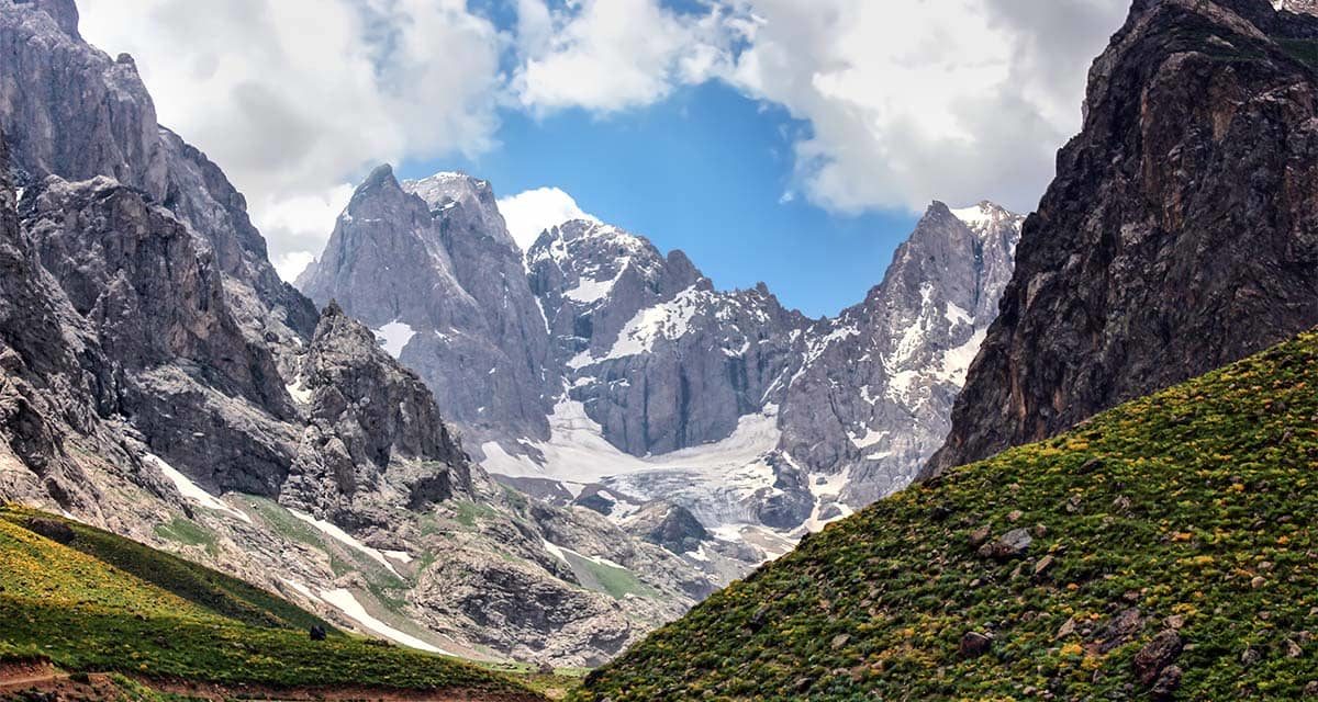 3 Spots that Bring Top Climbers to Eastern Anatolia