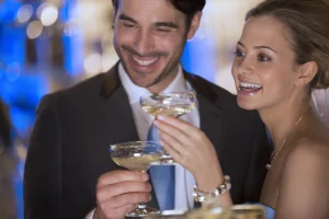 MSC Couple with Cocktails