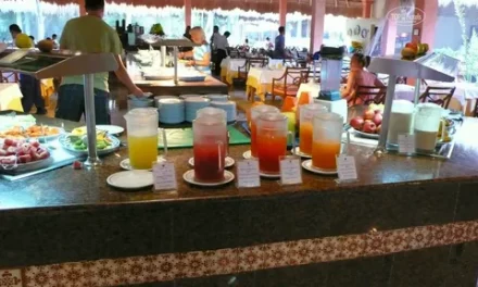 Pakini Bar and Lounge at Embassy Suites by Hilton – Waikiki Beach Walk Now Open to the Public
