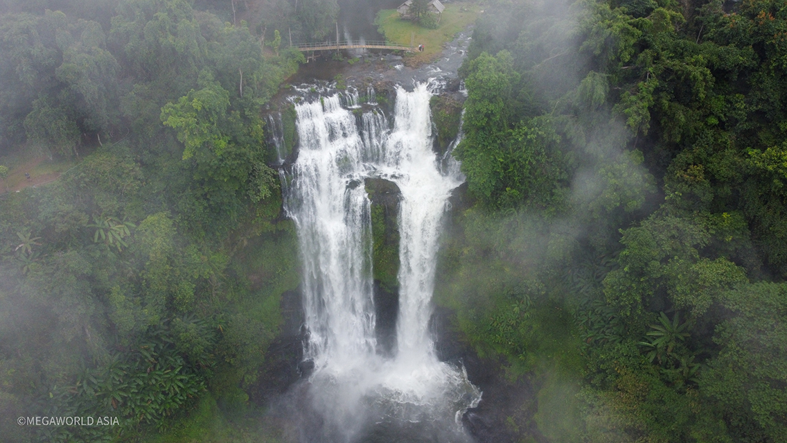 Laos’ Safe & Sustainable Star: Tad Yeuang Waterfall