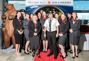 Air-Canada_BNE-YVR_1_AC-team-w-ith-AC36-flight-crew