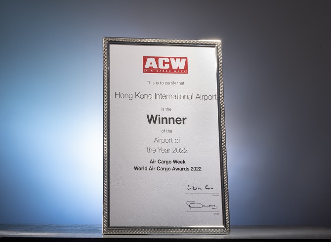 Passenger Traffic Continues to Grow in June HKIA Named “Airport of the Year 2022”