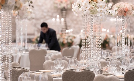 A Dream Wedding Reception Comes True At Four Seasons Hotel Jakarta