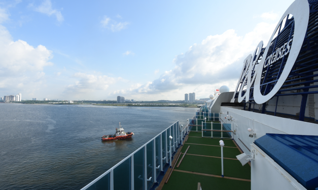 P&O Cruises Pacific Encounter on the Way from Singapore