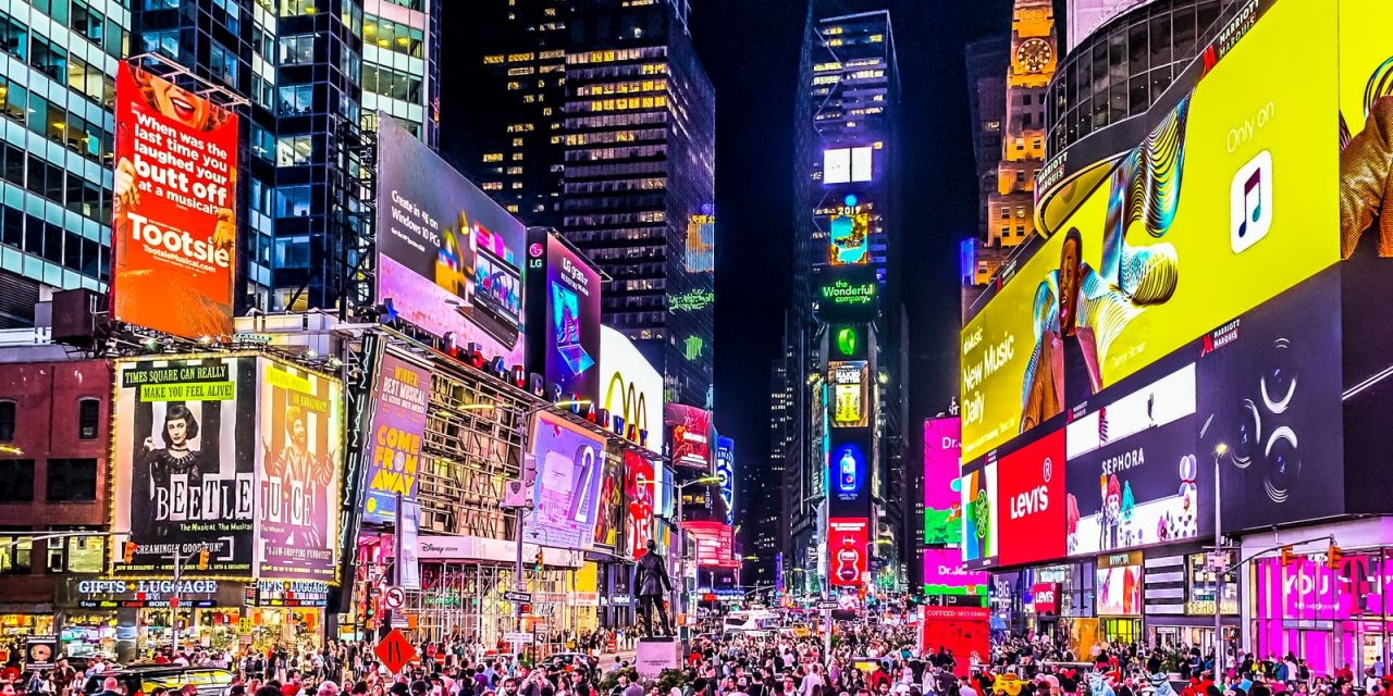 June 2022 International Air Passenger Travel to & from the US