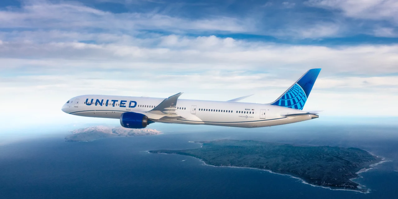 United Airlines Historic Order to Purchase Up To 200 Boeing Planes