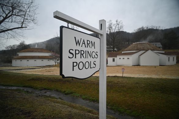 The Omni Homestead Resort Announces the Reopening of the Historic Warm Springs Pools