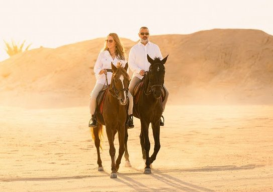 The South of Tunisia on Horseback: Anantara Sahara Tozeur Resort & Villas Launches a Scenic Three-Day Equestrian Raid in the Sahara