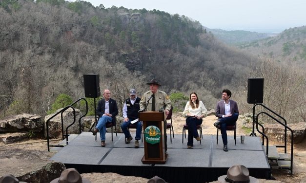 Governor Sarah Huckabee Sanders kicks off Arkansas State Parks Centennial Celebration