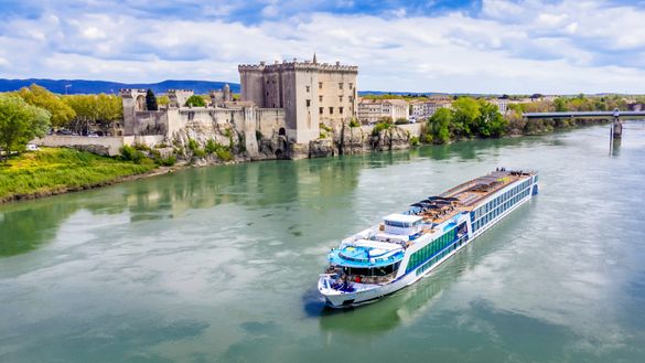 20% Off Luxury River Cruises: AmaWaterways Delights!