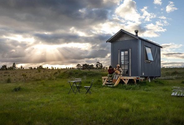 Ultimate Pet-Friendly Tiny House Retreats