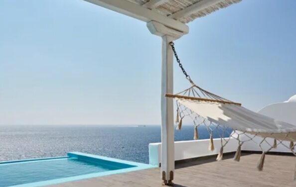 Mykonos: Your Endless Summer Escape!