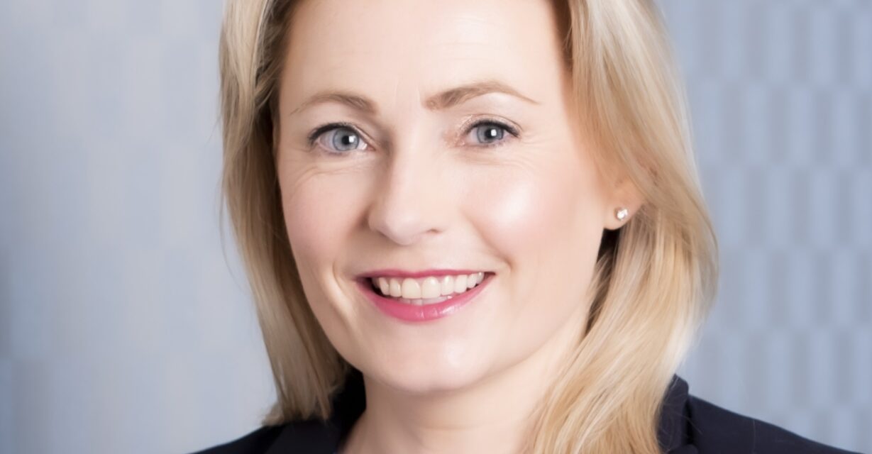 Empowering Senior Travelers: Feel Supported