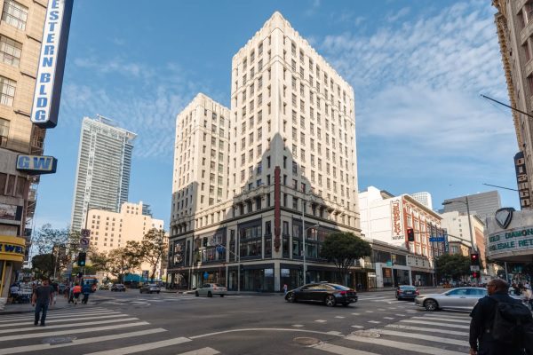 Downtown LA’s Luxury Hotel Boom: Fall 2023’s Posh Renaissance!