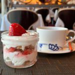 Mini Jar Cakes - Strawberry Pavlova 01