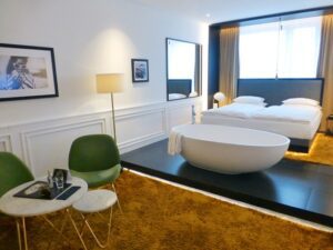 A stylish room at Roomers Munich