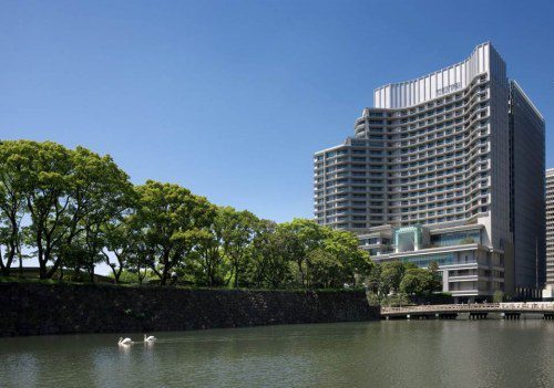 Palace Tokyo’s evian SPA Earns Five Stars Forbes Nod!