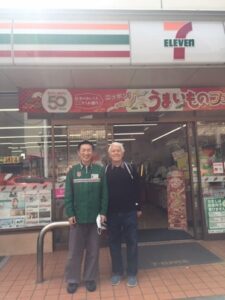 A 7-11 Manager