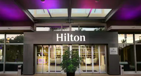 Hilton Noumea: Free Buffet Breakfast Deal!