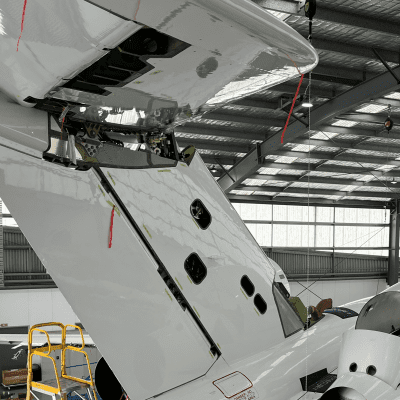 Global Express in Melb hangar (2)