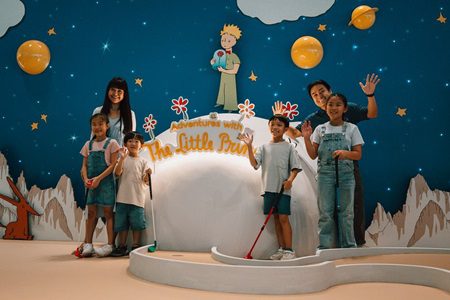 Explore Stars with The Little Prince at Changi!