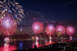 Macys Fourth of July Fireworks, New York City Courtesy, Julienne Schaer