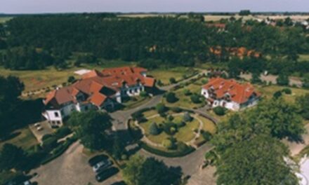 Escape to Dworek nad Regą: Polish Manor Retreat
