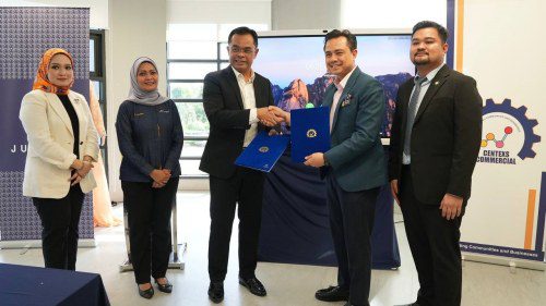 MyCEB Boosts Sarawak’s Growth with Centexs Deal!