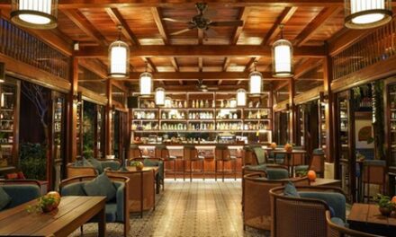 Luxurious Resort Opens Exquisite Old-World Beach Bar