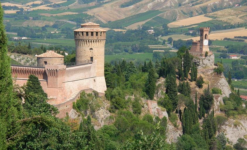 Explore Emilia-Romagna: Self-Guided Bike Tours with Culinary Delights!