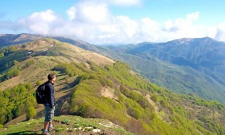 Hike Ligurian Hills: Embrace Italian Hospitality