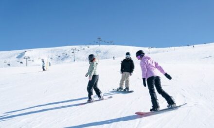 Save Big on Slopes: Epic Australia Pass ‘Bring a Mate’ Deal!