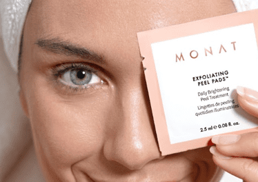 Glow This Winter with MONAT’s Exfoliating Peel Pads!