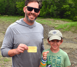 Arizona Man Discovers 2-Carat Diamond at Crater Park!