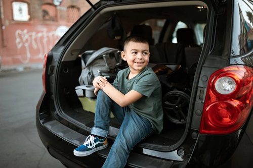 5 Tips for Keeping Kids Entertained on Long Summer Drives