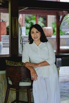 Desy Setiawati Named New Manager at Mandapa Reserve!