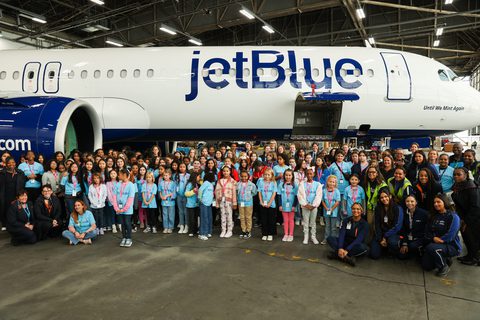 JetBlue Hosts “Fly Like a Girl” Event in Boston