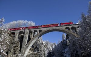 RHAETISCHE BAHN: Unterengadin