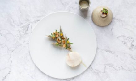 Michelin-Starred Chef Arrives at Raffles Hotel Le Royal!