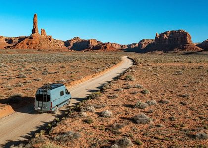 Luxury RV Adventure: Phoenix to Monument Valley Awaits!