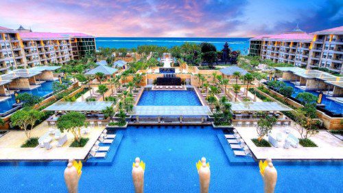 Nusa Dua All-Time Bestseller Oceanfront Paradise with Daily Breakfast & Daily Lunch or Dinner