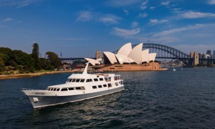 Solaré Superyacht: Exclusive Sydney Harbour Experience