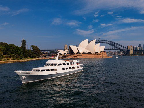 Solaré Superyacht: Exclusive Sydney Harbour Experience