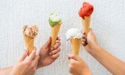 Gelato Gemelli Opens at Nobby’s Beach for Summer Bliss