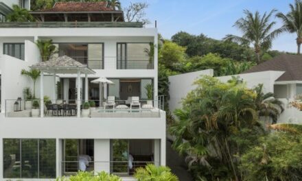 Luxury Awaits: Surin Seaview Villa in Phuket