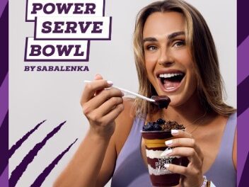 Unleash the Sabalenka Power Serve Bowl at Oakberry!