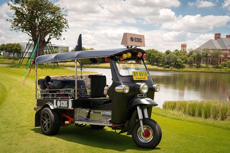 Star-Studded Celebrity Golf Event at Reignwood Park!