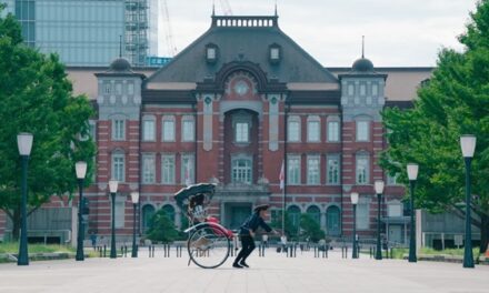 Tokyo’s Elite Rickshaw Tours: Explore Marunouchi’s Legacy